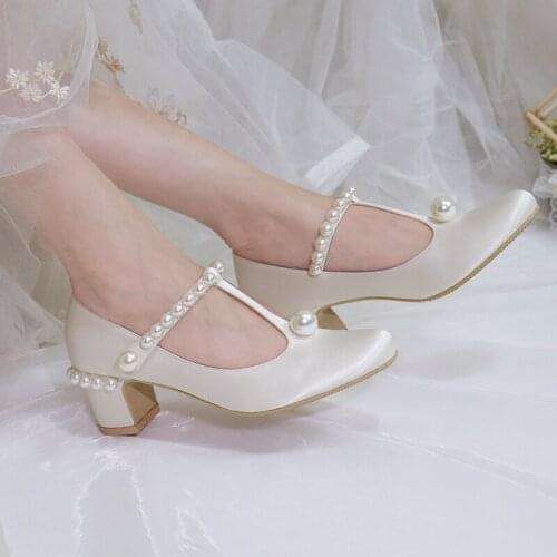 Handmade Pearl Mary Janes Shoes Square Heel Round Toe Wedding Shoes String Bead Sweet T-strap Pumps Elegant White Single Shoes