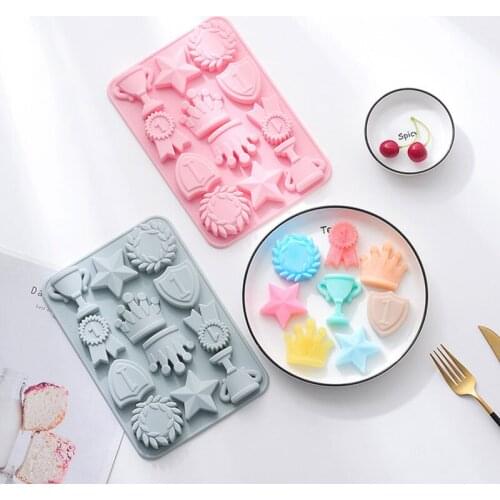 12 consecutive trophy crown baking mold handmade DIY silicone cake mold ice cube chocolate dripping mold