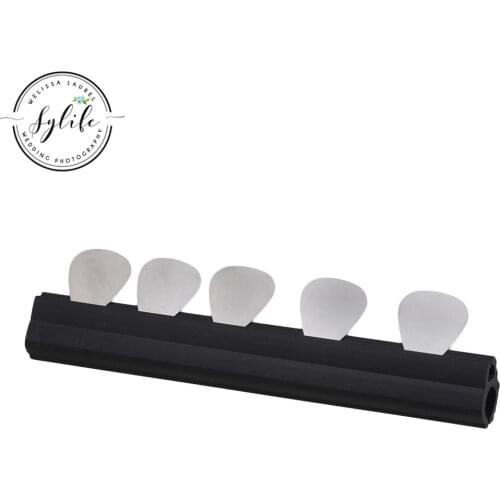 Microphone Stand Pickholder W/ 5x Silver Stainless Steel Guitar Pick