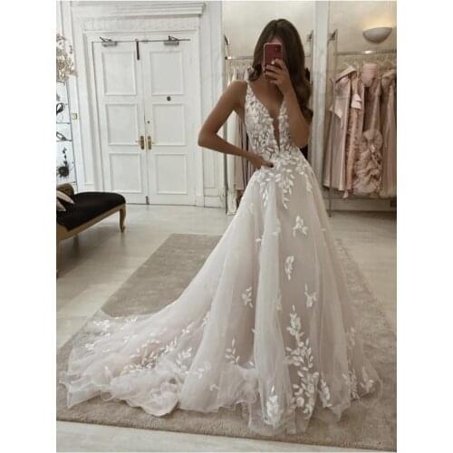 Boho A Line Wedding Dress Robe De Mariage Vestido De Noiva Glitter Tulle Bohemian Leaf Shapes Lace Organza V Back Bridal Gowns