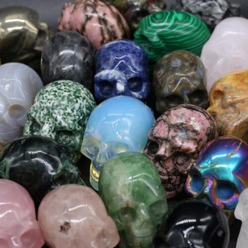 Natural Semi Precious Stone Ornaments Skull Shape Tabletop Decoration Photo Display Products Fengshui Energy Stone 30x50-35x50mm