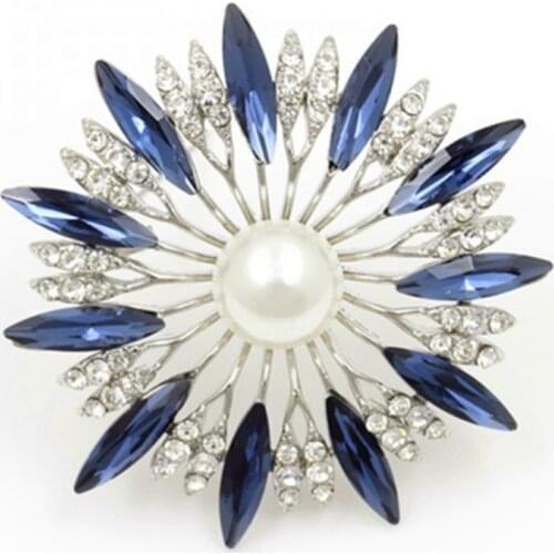 Big Flower Brooch Fashion Crystal Brooch Pin Bouquet Rhinestone Brooches Pins For Women Scarf Clip Fashion Jewelry Gifts