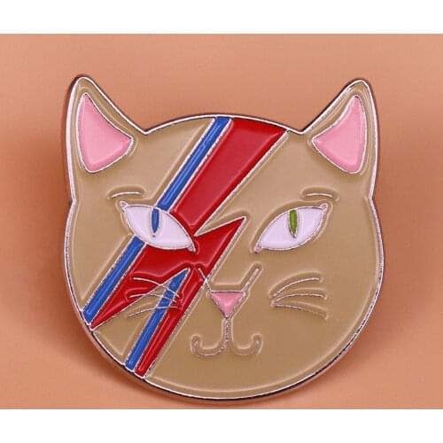 David Bowie enamel pin ziggy stardust cat brooch lightning badge Bowie fan art jewelry cat lover gift women accessory