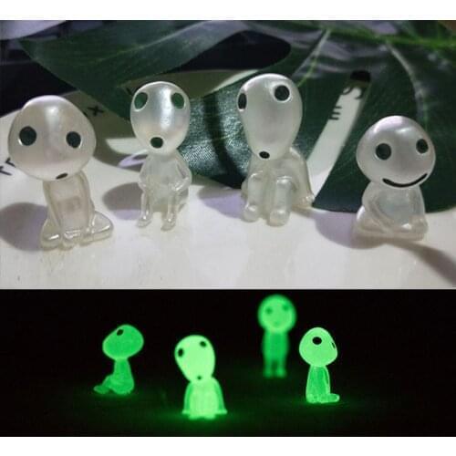 8pcs/lot mini cartoon Mononoke Glow in dark Ghibli Action Figures Kodamas Luminous Elf model Resin Noctilucent figure Toys
