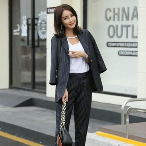 Set female 2018 spring new style temperament fashion seven sleeves striped small suit + nine casual pants elegant two-piece