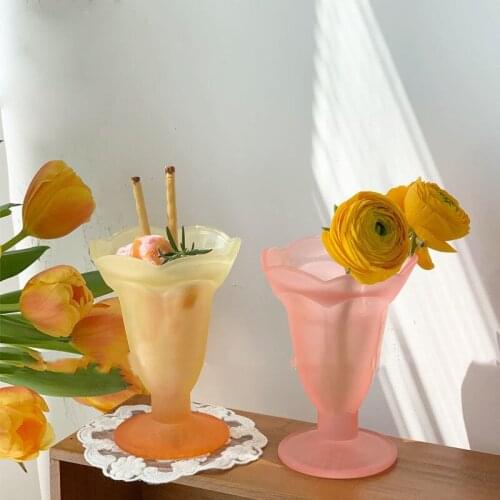 2021 Retro Bright Glass Dessert Cup Creative French High Angle Ice Cream Cup Family Milkshake Cold Coffee Cup Shot Glasses Set