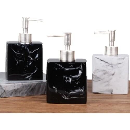 5pcs Natural Resin Bottle Shampoo Shower Gel Body Wash Bottles Dispenser Soap Empty Press Refillable Cosmetic Bathroom Storage