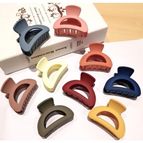 New Fashion Simple Acrylic Medium Matte all-match semicircle Barrettes Hairpins For Women Girl Clamp Hair Accessorie Headwear