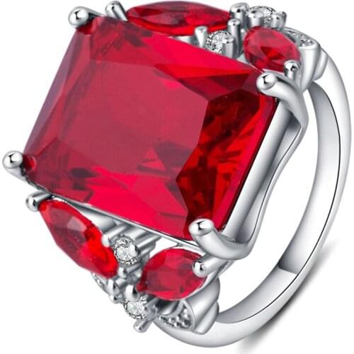 Red Crystal Horse Eye Engagement Ring Fashion Personality Lady Jewelry Valentines Day Romantic Gift