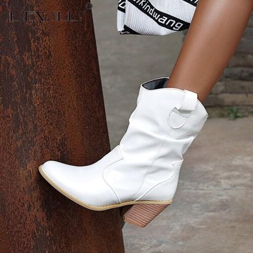Lsewilly 2020 plus size 34-43 classic fashion western shoes high heels round toe shoes woman solid color winter ankle boots
