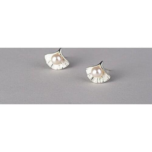 New Arrival Freshwater Pearl 925 Sterling Silver Stud Earrings For Women Statement Shell Gingko Shaped Earring Party Gifts