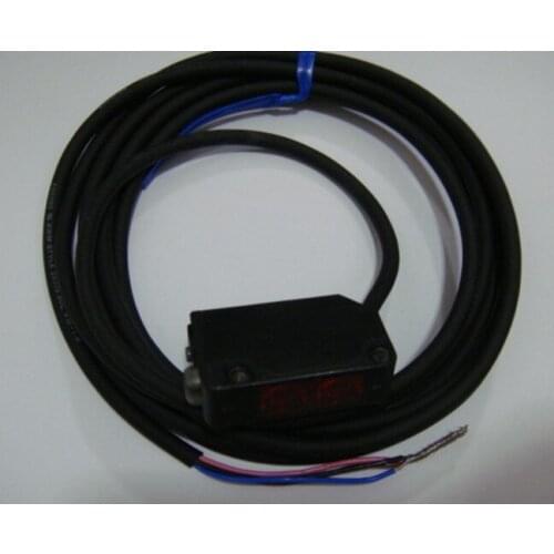 PZ-V31P Keyence photoelectric switch