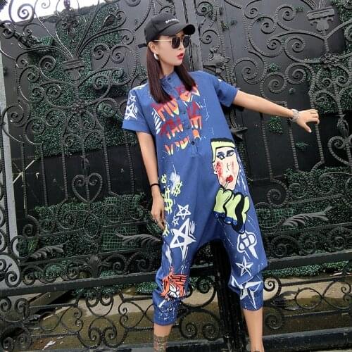 Women Cartoon Graffiti Printed Short Sleeve Jumpsuit Turn Down Collar One Piece Overalls Turn Down Collar Hip Hop Pants Mujer