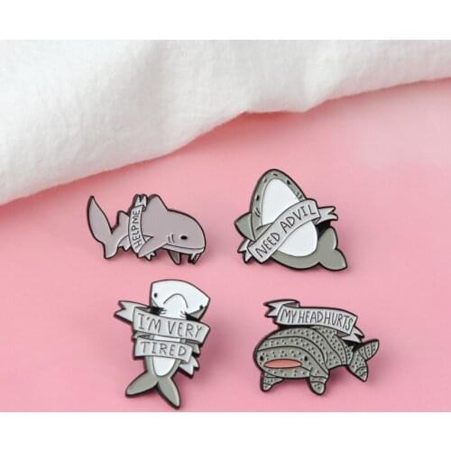 Cute Whale Dolphin Shark Brooch Shirt Collar Alloy Bag Pins Badges Broches for Men Women Badge Pins Brooches Jewelry Accessories