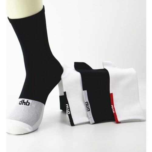 Unisex Breathable Quick Drying Nylon Bicycle Riding Cycling Socks Sports Basketball Tennis Camping Climbing Socks Men