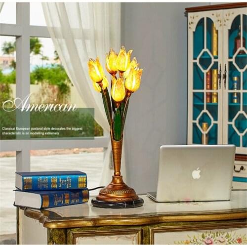 Flowers Green Leaves Table Lamp Vintage Personality Glass Desk Lamp Living Room Bedroom Bedside Art Deco Light