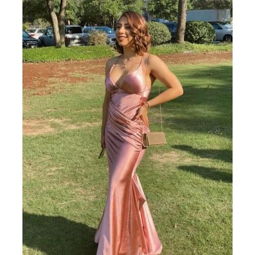 Sexy Long V-Neck Pleated Top Evening Dresses Pink Mermaid Criss Cross Back Satin Abendkleider Robes De Soirée for Women