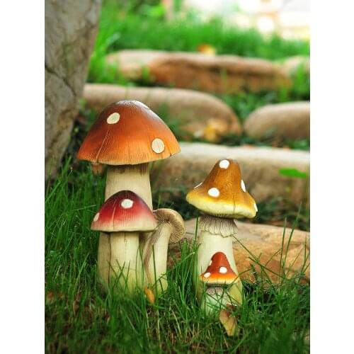 Pastoral Simulation Mushroom Resin Accessories Outdoor Park Landscape Sculpture Crafts Villa Courtyard Lawn Ornaments Decoration
