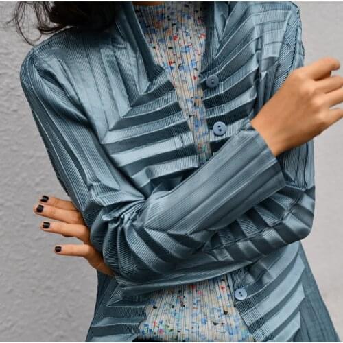 Miyake Style Designer Textured Hand Pleated Buttons Blouse Shirt Women tunic 2020 Korean fashion Plus Size Aesthetic clothing
