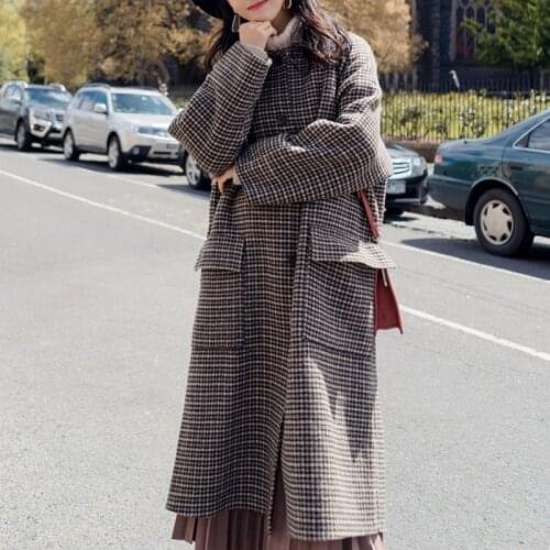 Fashion Women Plaid Long Woolen Blend Trench Coat Vintage Plaid Loose Fit Manteau Femme Casual Outwear Windbreaker Wool Coat