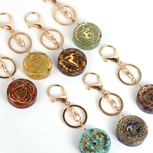 Reiki Healing 7 Chakra Energy Orgonite Pendant Keychain Colorful Chip Gravel Car Key Chain Holder Healing Yoga Orgone Jewelry