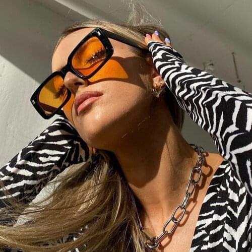 2021 Brand Square Womens Sunglasses Big Frame Travel Retro Brand Designer Sun Glasses Popular Yellow Glasses Shades UV400