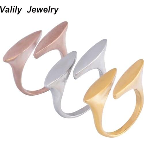 EdgLifU Womens Ring New Arrival Simple Matte Gold-Tone Oval Shape Design Round Rings For Female Stainless Steel Ring