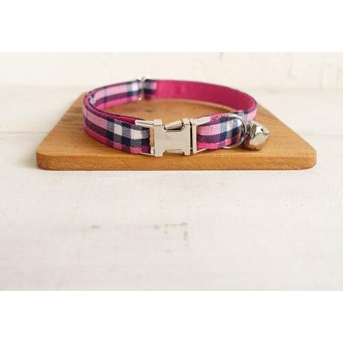 High Quality handmade engraved metal buckle cat collar plaid nylon cat collar 2 sizes personalized ID collar for small cat