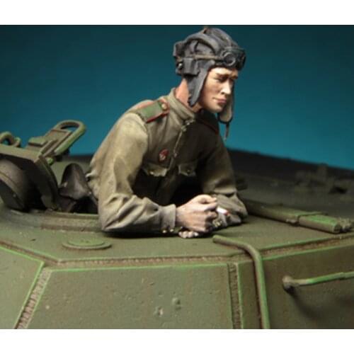 1:35 Resin Figure Model Kit Unassambled Unpainted S067(NO TANK)