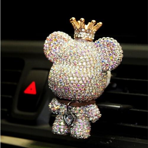 Creative new product car outlet perfume clip diamond violent bear aromatherapy light fragrance cute car decoration supplies