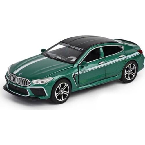 1: 32 Childrens Toy Car Simulation M8 Alloy Return Force Toy Car Model Decoration Boys Birthday Festival New Year Gift Green