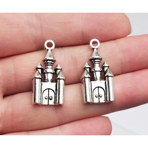 Fezrgea Silver Pendants