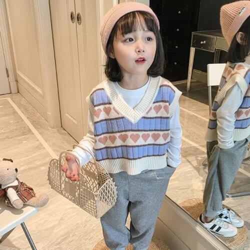 Girls knitted vest spring and autumn wear 2021 new little girl Korean style childrens spring sweater vest trend P4364