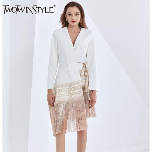 TWOTWINSTYLE Indie Folk Blazer For Women V Neck Long Sleeve Patchwork Tassel Lace Up Hit Color Plus Size Coat Female 2020 Style