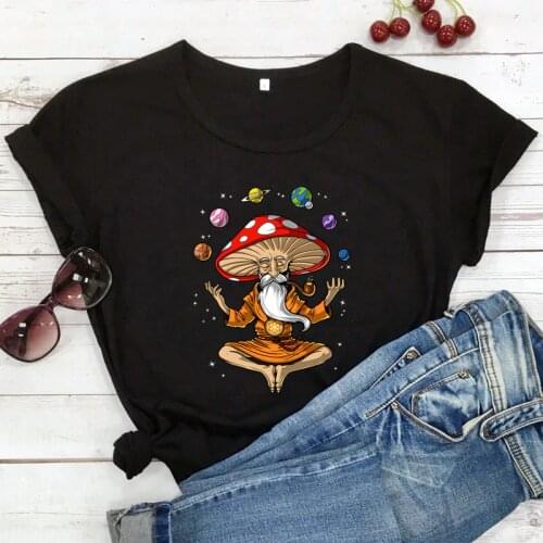 Colored Meditation Mushroom T-shirt Aesthetic Women Magic Mushrooms Yoga Tee Shirt Top Funny Hippie Fungi Mycologist Tshirt