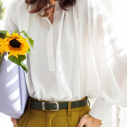 Clothing 2021 Womens spring French leisure lazy new temperament pleated Lantern Sleeve Chiffon drape shirt womens 3138