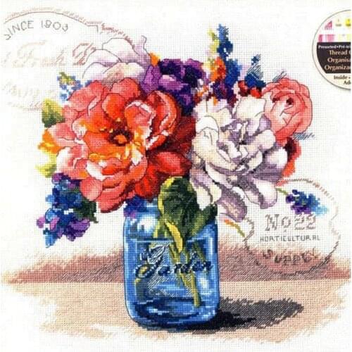 High Quality Lovely Counted Cross Stitch Kit Garden Bouquet Vase Flower Flowers dim 70-35334 35334