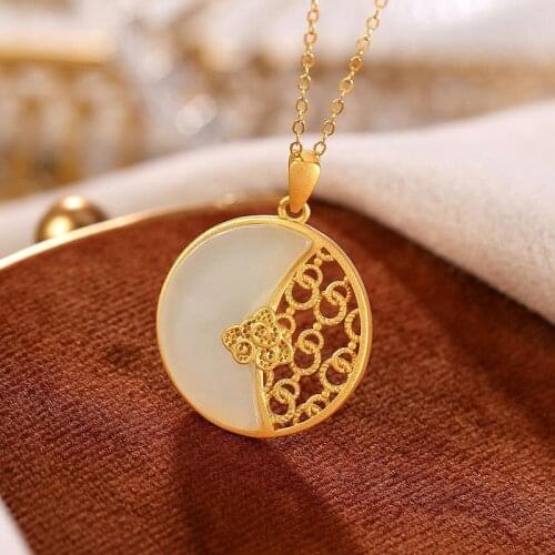 Original S925 Sterling Silver Gold-Plated Hetian Jade Hollow Peace Buckle Womens Necklace Antique Design Moon Pendant