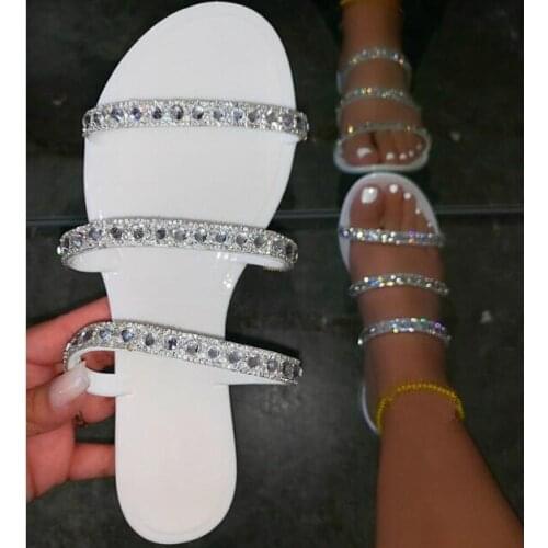 Factory wholesale 2020 autumn new style rhinestone comfortable wild family style slippers wholesale ladies sandals