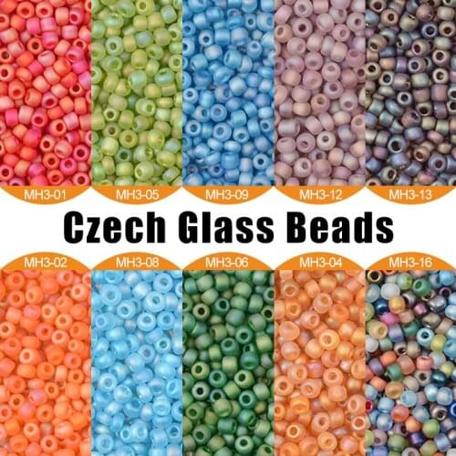 500PCS Glass Seed Beads Czech Charm Crystal Spacer Glass Beads For Jewelry Making Rings DIY Handmade Accessories