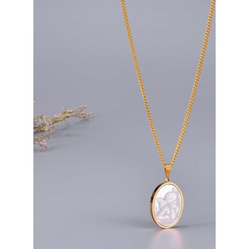 Fashion Little Angel Shell Necklace for Women Stainless Steel Vintage Fritillary Cupid Oval Pendant Necklace Hot Sale Jewelry