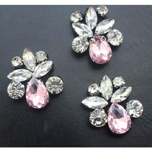 3D Handmade beaded flowers Patches for clothing DIY sew on sequin rhinestone parches Beaded floral applique patch bling