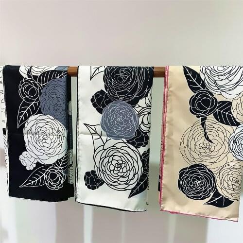 2020 Women hand-painted sketch Silk Scarf Hijab Fashion Manual crimping Shawls Headband Hijabs Brand Bandana Foulard Scarves