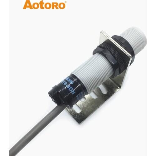 Liquid level sensor CR18-8AC capacitance proximiy switch water detection