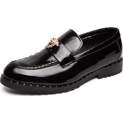 Fashion brand mens shoes autumn designer high quality black loafers non-slip waterproof men comfortable patent leather business