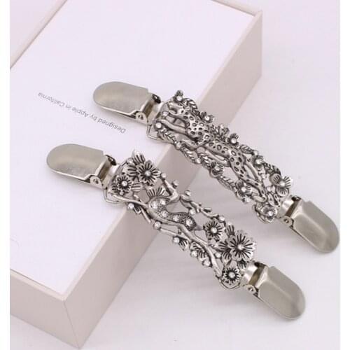 Women Cardigan Sweater Blouse Pin Shawl Elegance Metal Brooch Clips Shirt Collar Retro Duck Clip Garters Accessories Jewelry