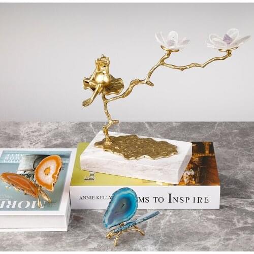 Gold Brass Frog Pond Water Artistic Conception Amethyst Flower Sit On Lotus Leaf For Room Entrance Home Furnishing Accessories