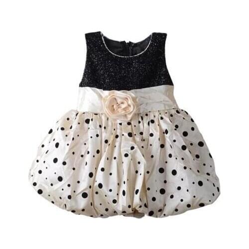 Polka dot fashion girls princess dress in the childrens pettiskirt kids evening dress Korea Princess girls wear k1