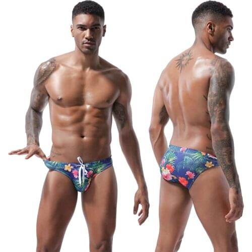 Men Swimwear sexy male swimming briefs underwear Quick drying Men Underwear Pad Swimsuit Male swimming trunks Men swim tanga