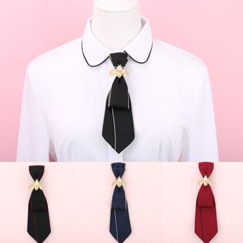 New Fabric Ribbon Bow Tie Brooch Bee Pearl Shirt Necktie Collar Pins Fashion Brooches Jewelry Gifts for Women Men Accessories